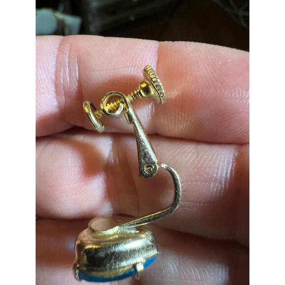 Vintage aqua blue glass parure jewelry set necklace earrings bracelet gold tone - Picture 8 of 10